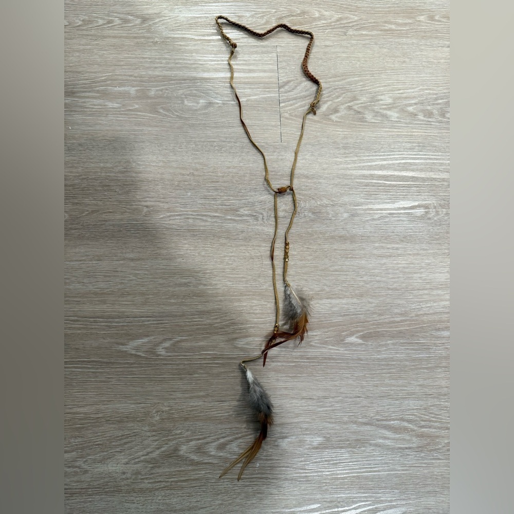 NWOT Ettika Bohemian Feather Necklace